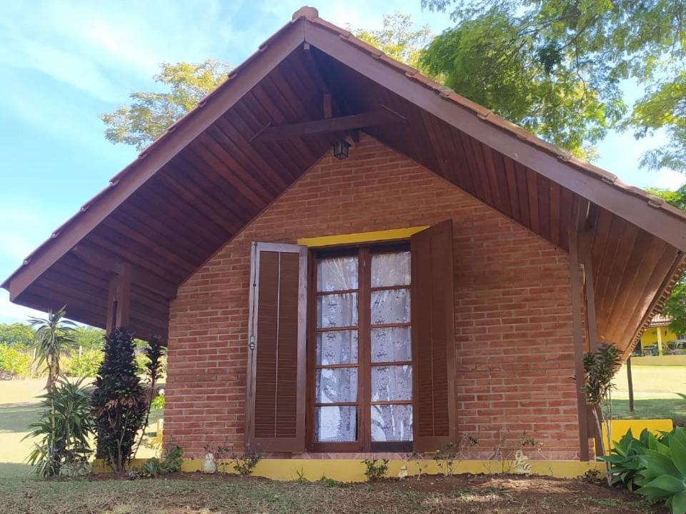 Hotel Pousada Recanto Varanda Do Sol Joanópolis Exterior foto